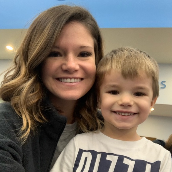 Meet your Posher, Jayme - Picture 3 of 8